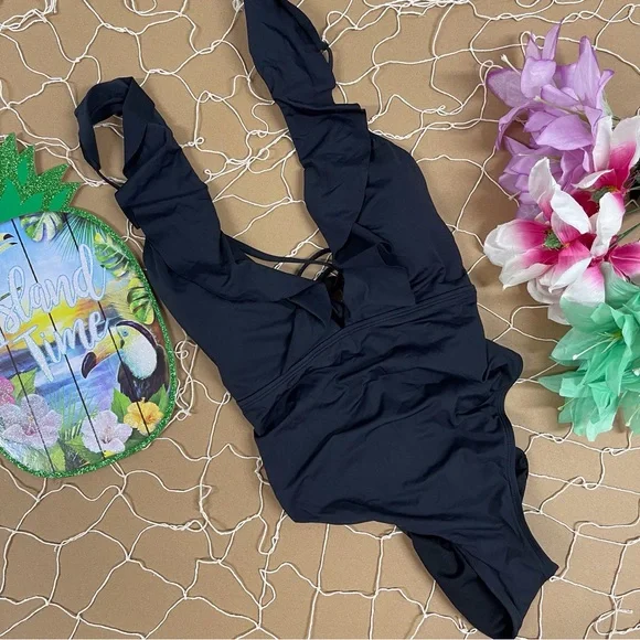 🏝️PLUNGE RUFFLE LOW BACK SWIMSUIT - Picture 5 of 10